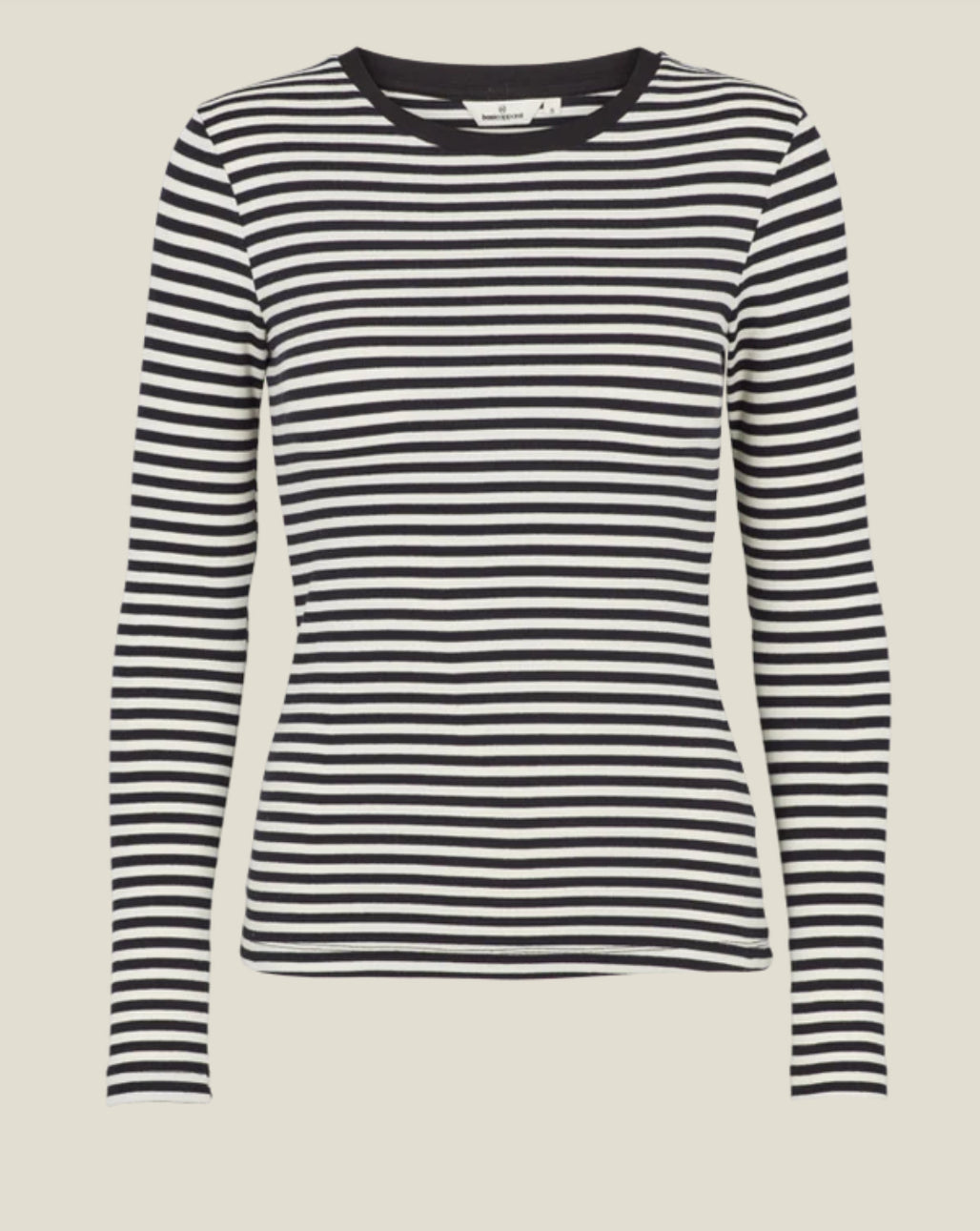 Ludmilla LS tee - whisper white/black