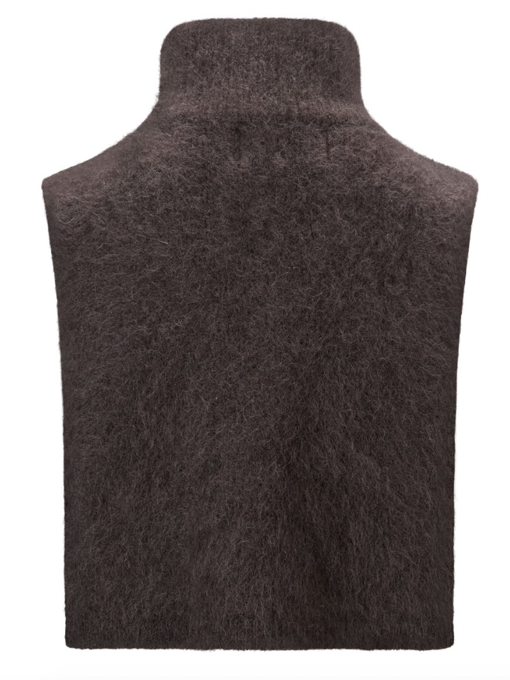 Belinda Chunky High Neck